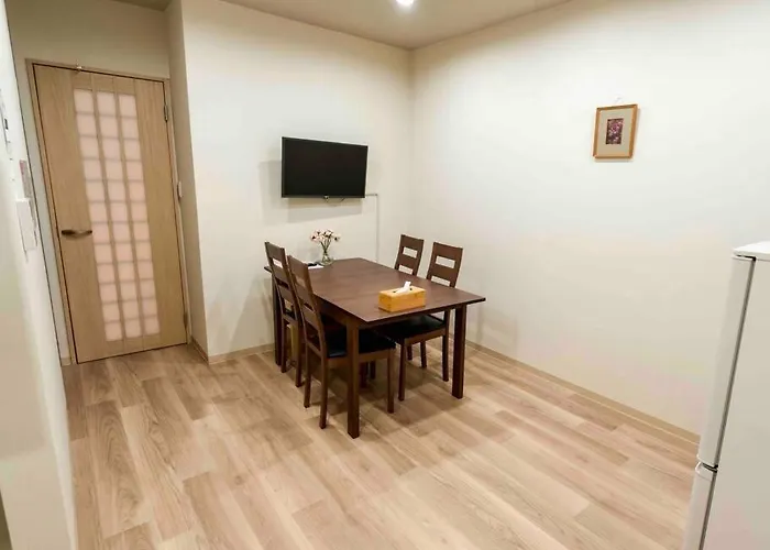 吉福屋/机场直达/3分步行地铁jr/14分usj/心斋桥/難波