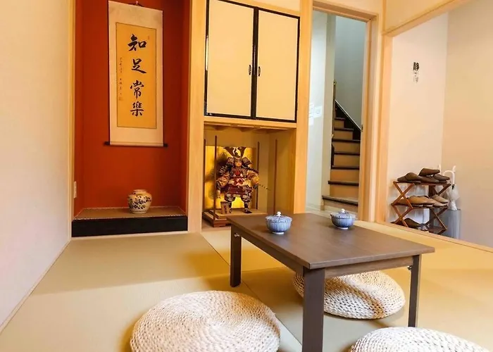 吉福屋/机场直达/3分步行地铁jr/14分usj/心斋桥/難波