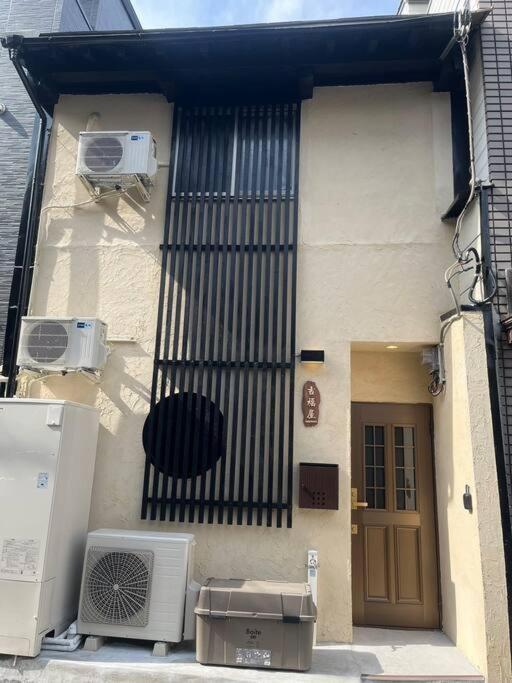 吉福屋/机场直达/3分步行地铁jr/14分usj/心斋桥/難波 * 大阪